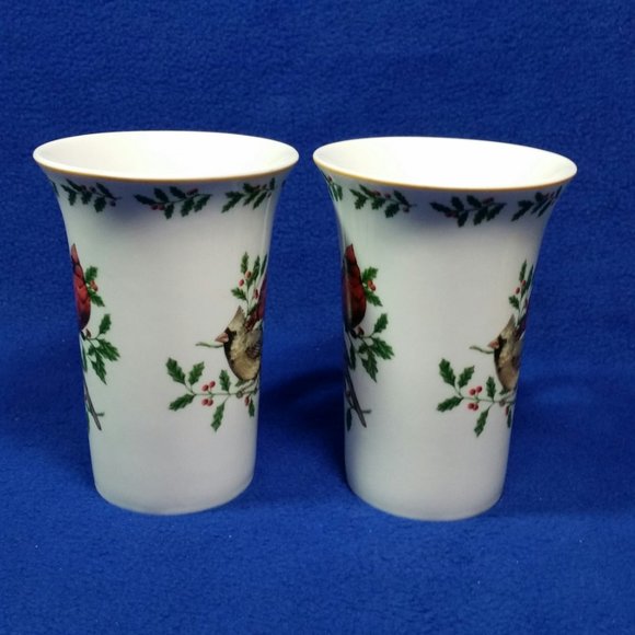Cardinals In Holly Latte Mug Set Living Quarters Your Home Your Style Set of 2 - Picture 4 of 10